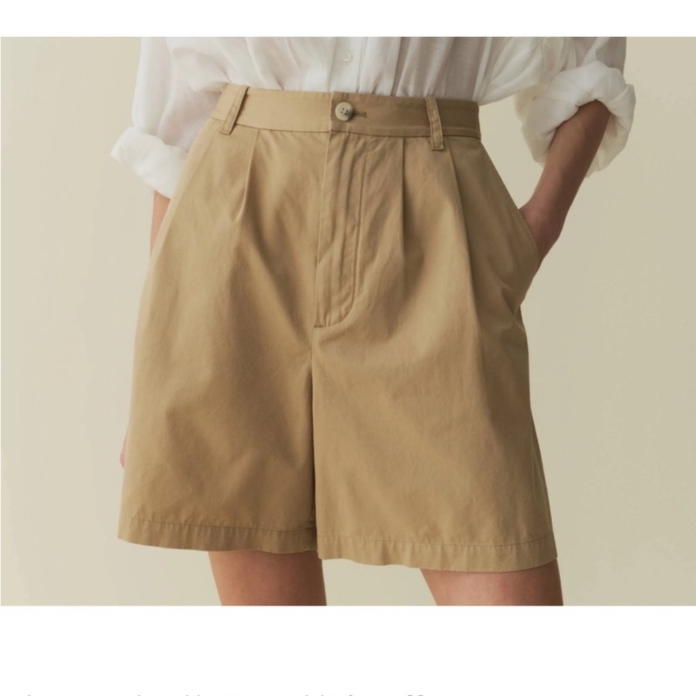 Doen Danette Short Desert Tan Khaki Brown size 4 organic cotton Bermuda pleated